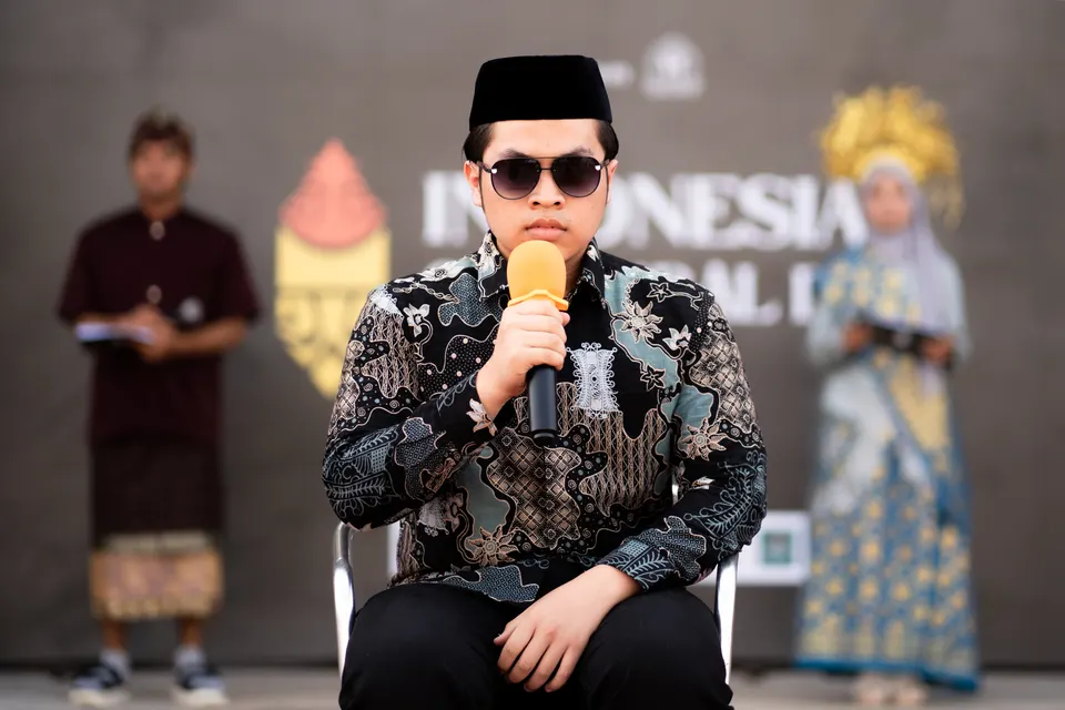 Indonesian man event