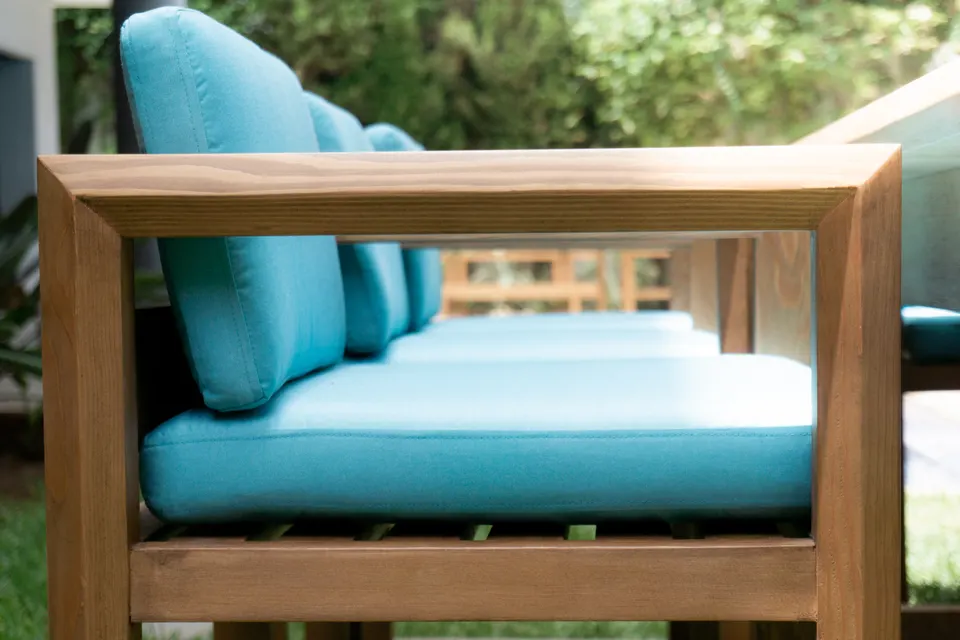 Outdoor furnite table chair shape