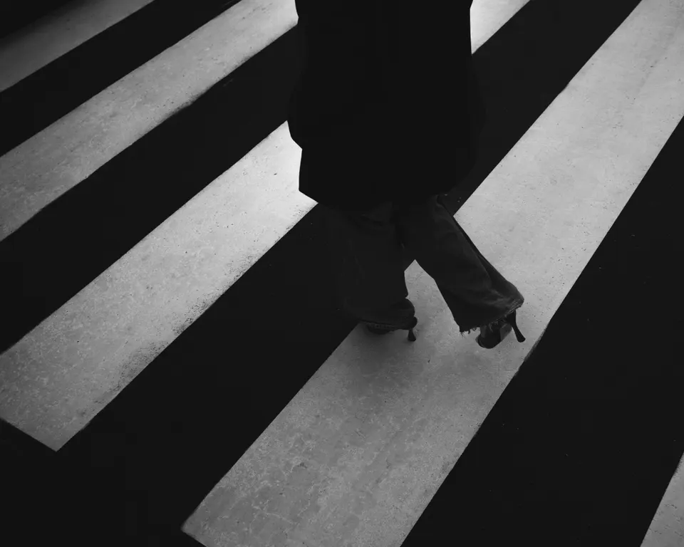 bnw photography crosswalk